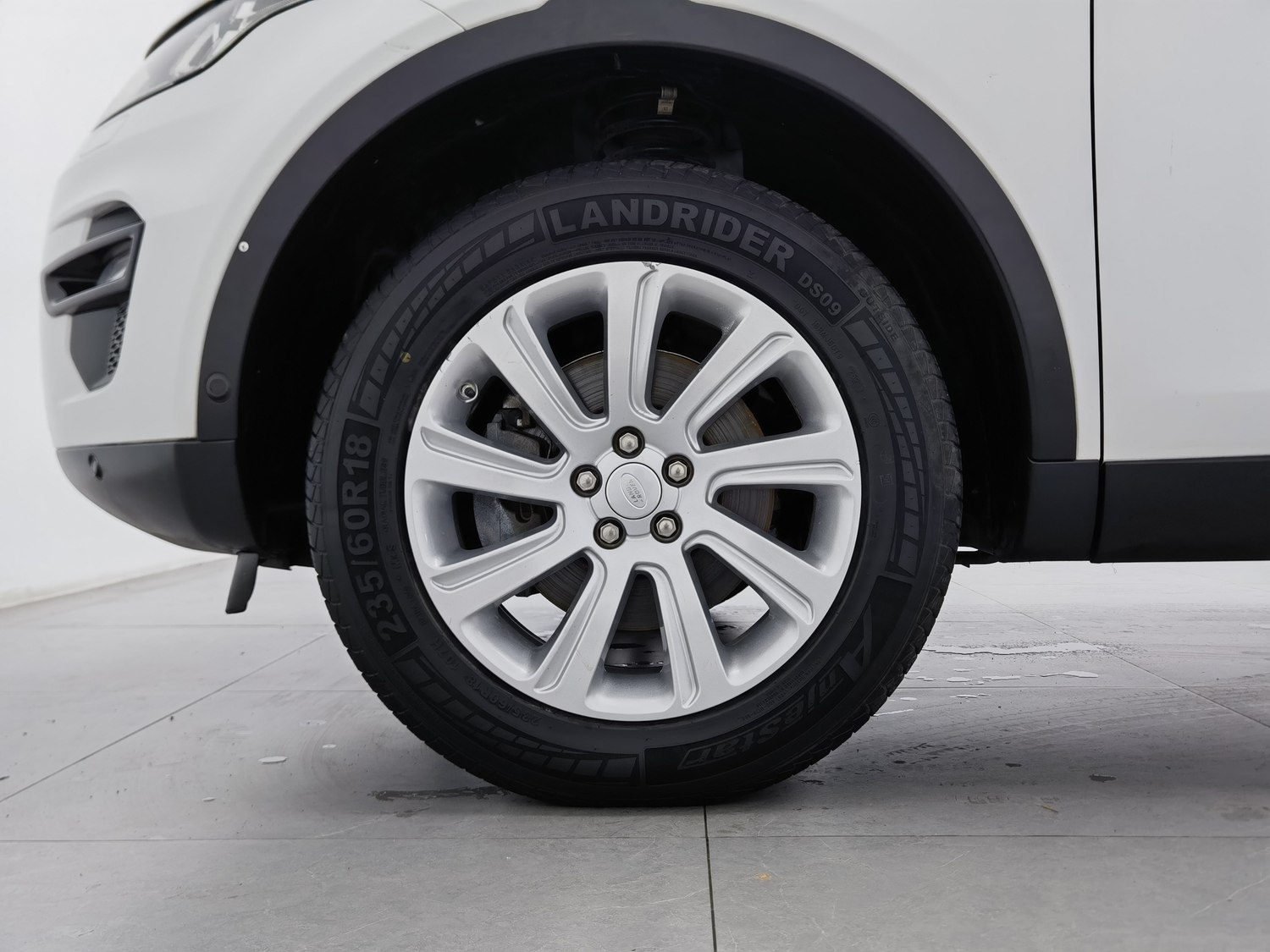 Used Land Rover Discovery Sport 2018 2.0 AT