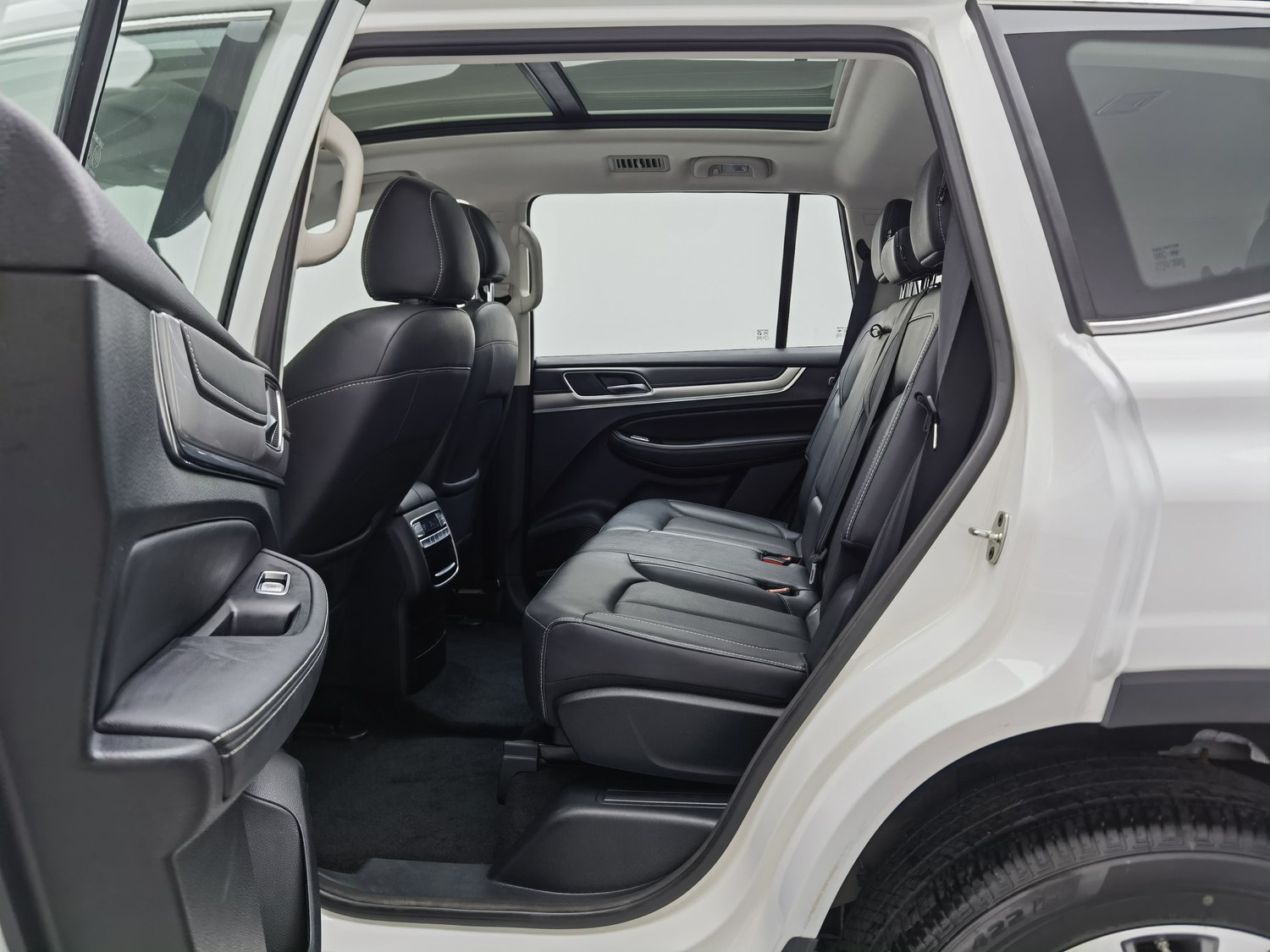 Used Roewe RX8 2019 2.0 AT