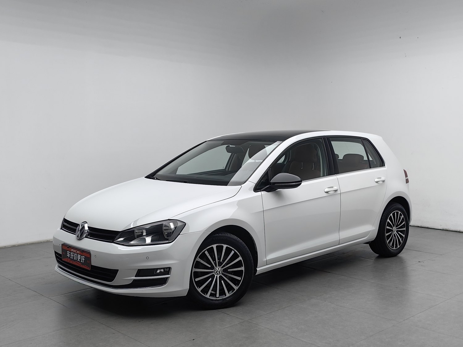 Used Volkswagen Golf 2017 1.4 AT