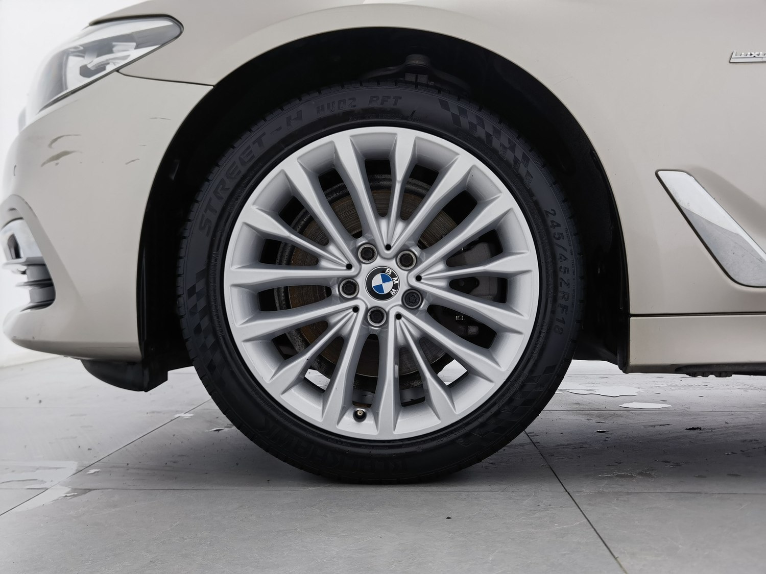 Used BMW THE5 2018 2.0 AT