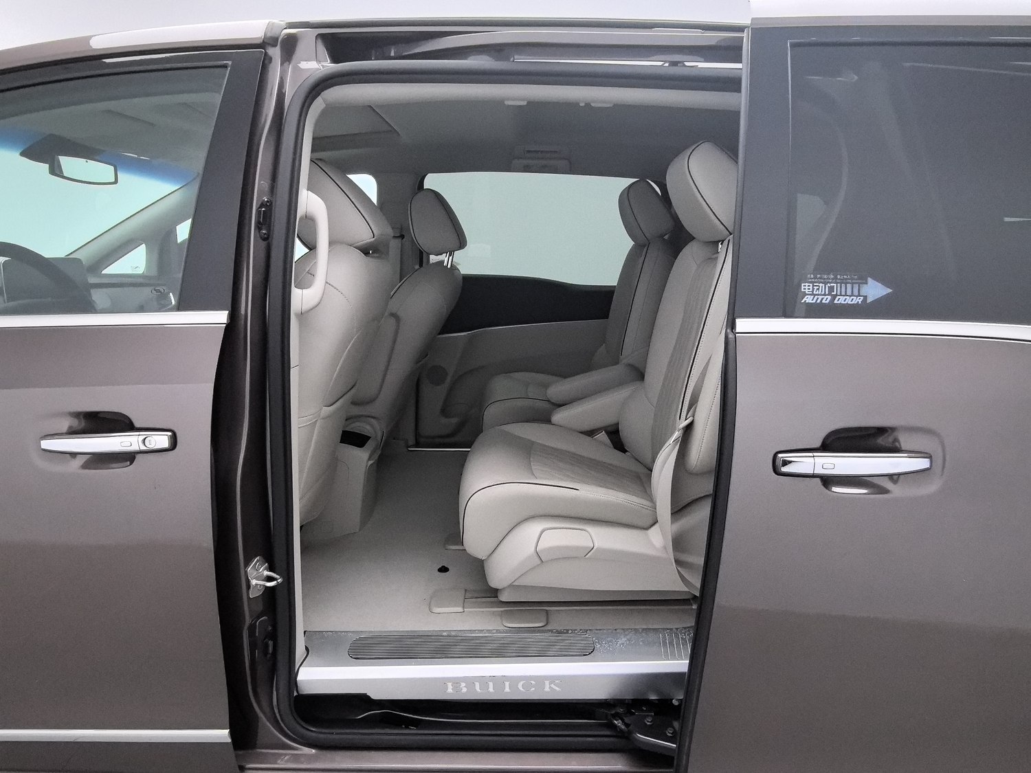 Used Buick GL8 2021 2.0 AT
