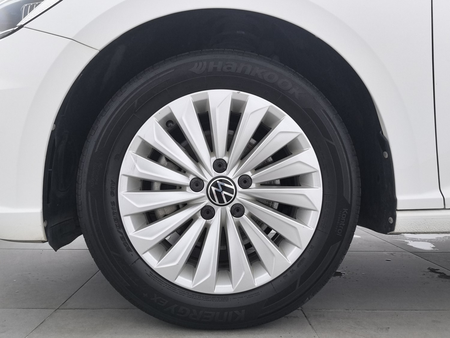 Used Volkswagen Lavida 2021 1.4 AT