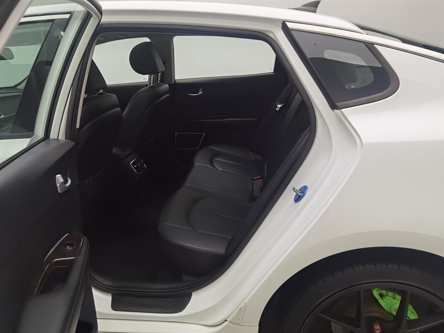 Used Kia K5 2016 2.0 AT