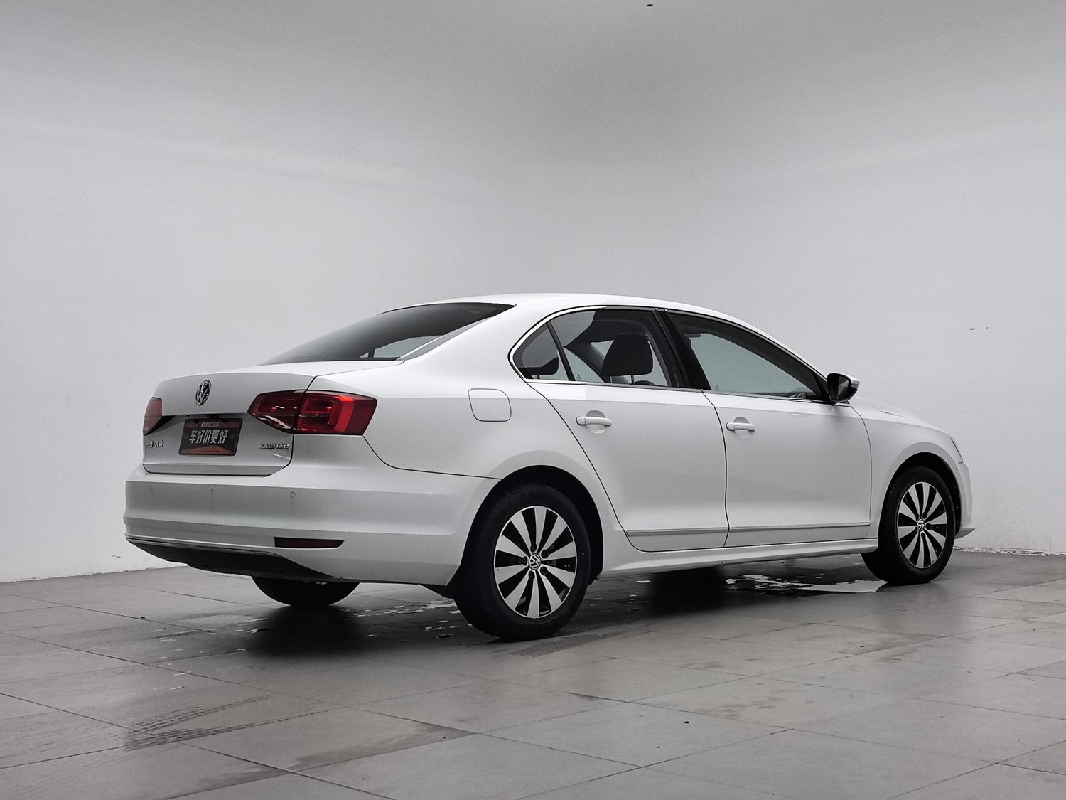 Used Volkswagen Sagitar 2018 1.6 AT