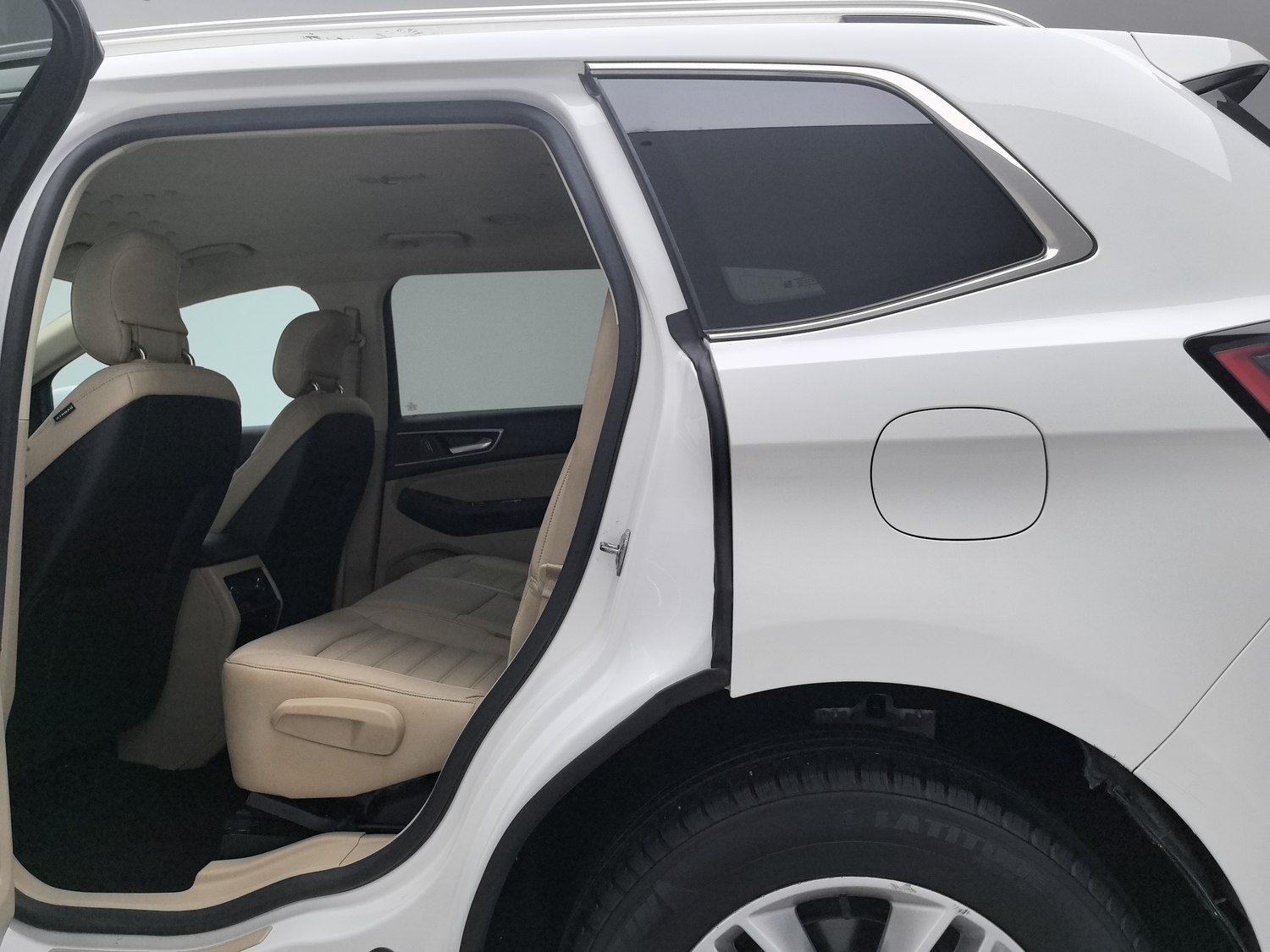 Used Ford Edge 2015 2.0 AT