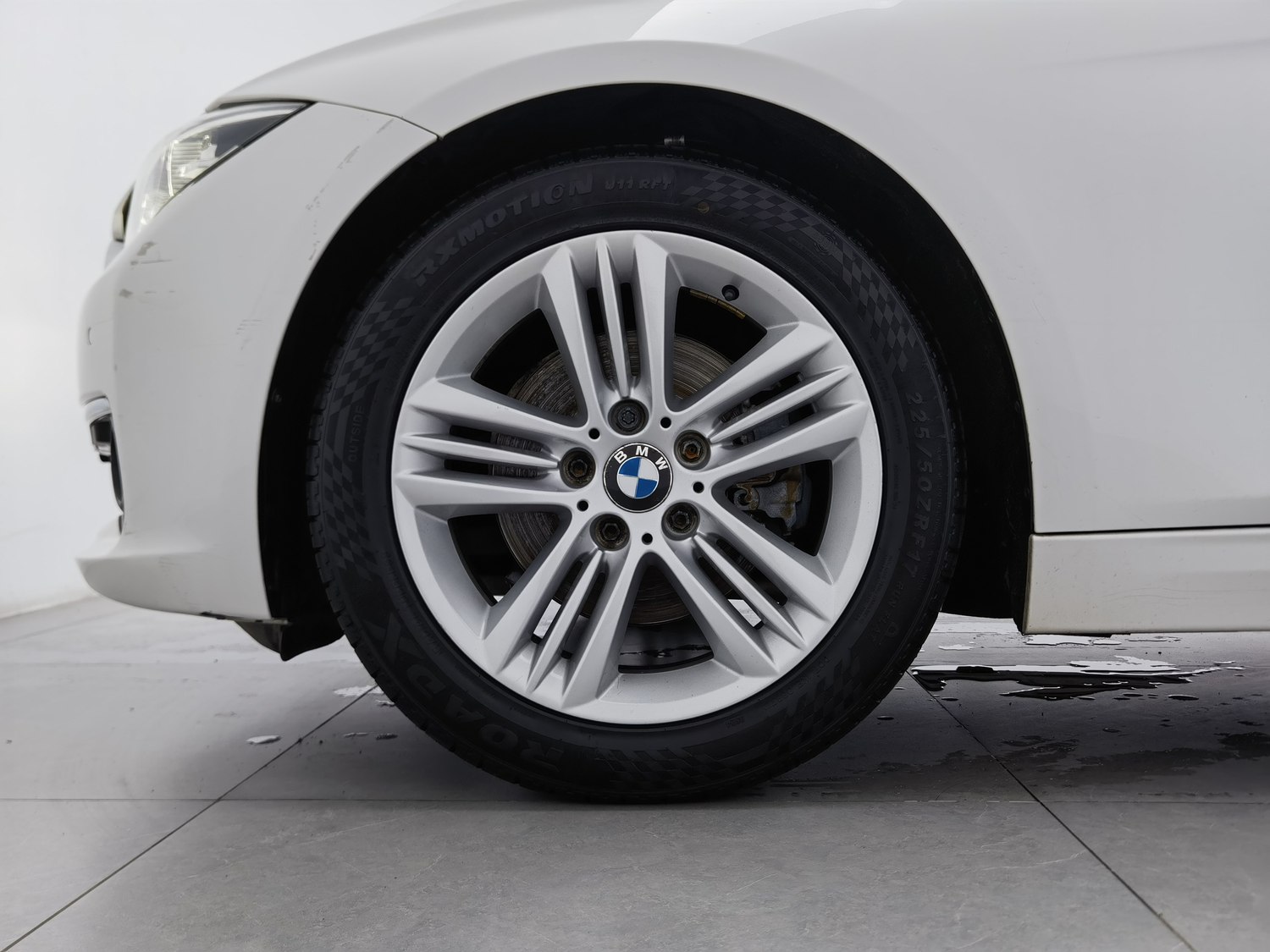 Used BMW THE3 2017 2.0 AT