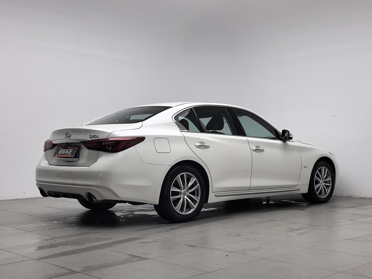 Used Infiniti Q50L 2018 2.0 AT