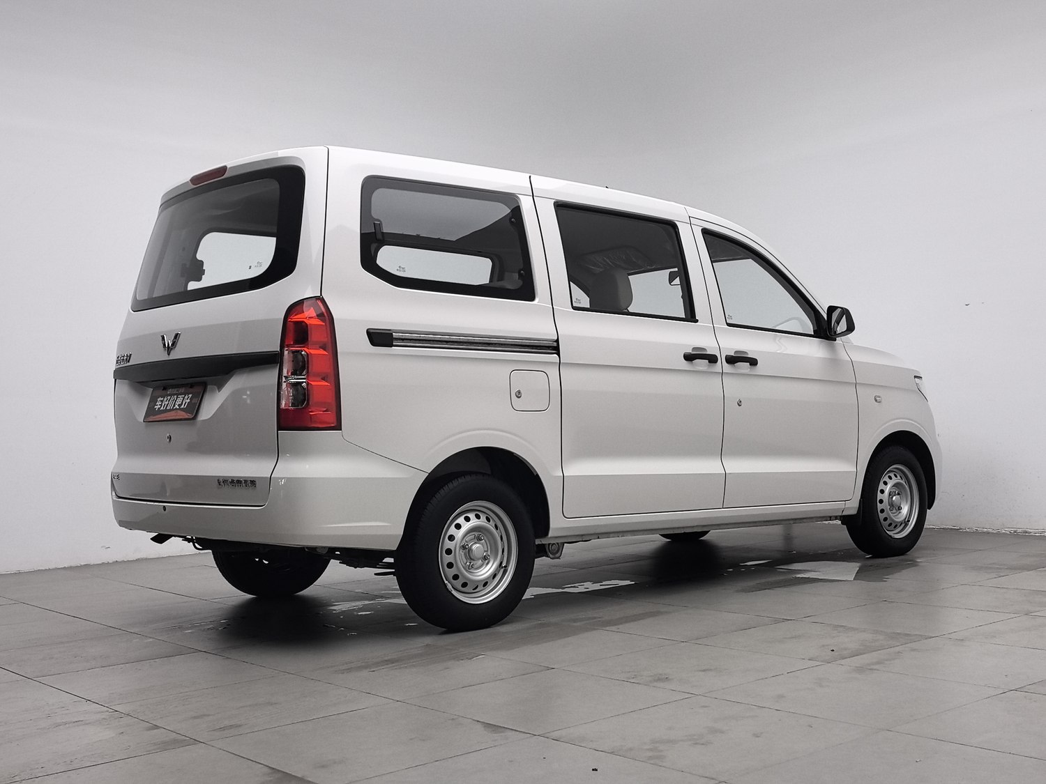 Used Wuling Hongguang V 2022 1.5 MT