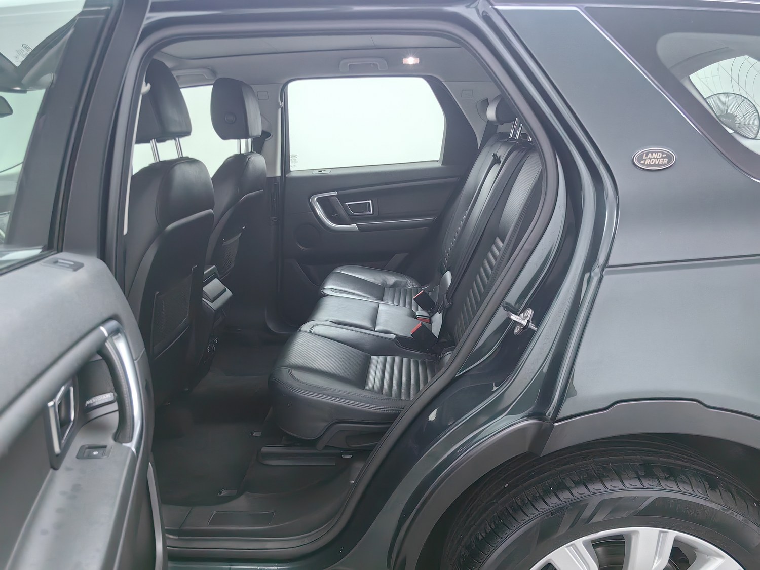 Used Land Rover Discovery Sport (Import) 2015 2.0 AT