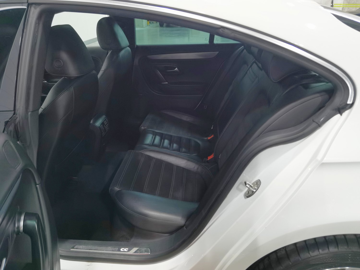 Подержанный Volkswagen CC 2016 года выпуска, 1.8 AT