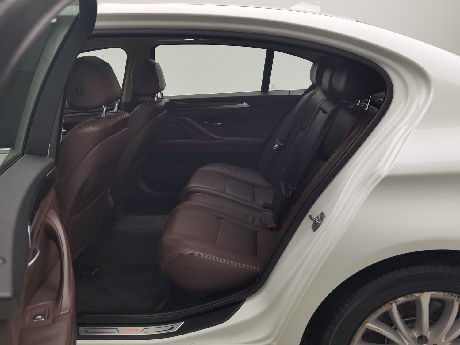 Used BMW THE5 2017 2.0 AT