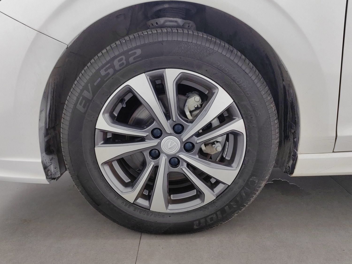 Used Changan Eado 2023 1.4 AT