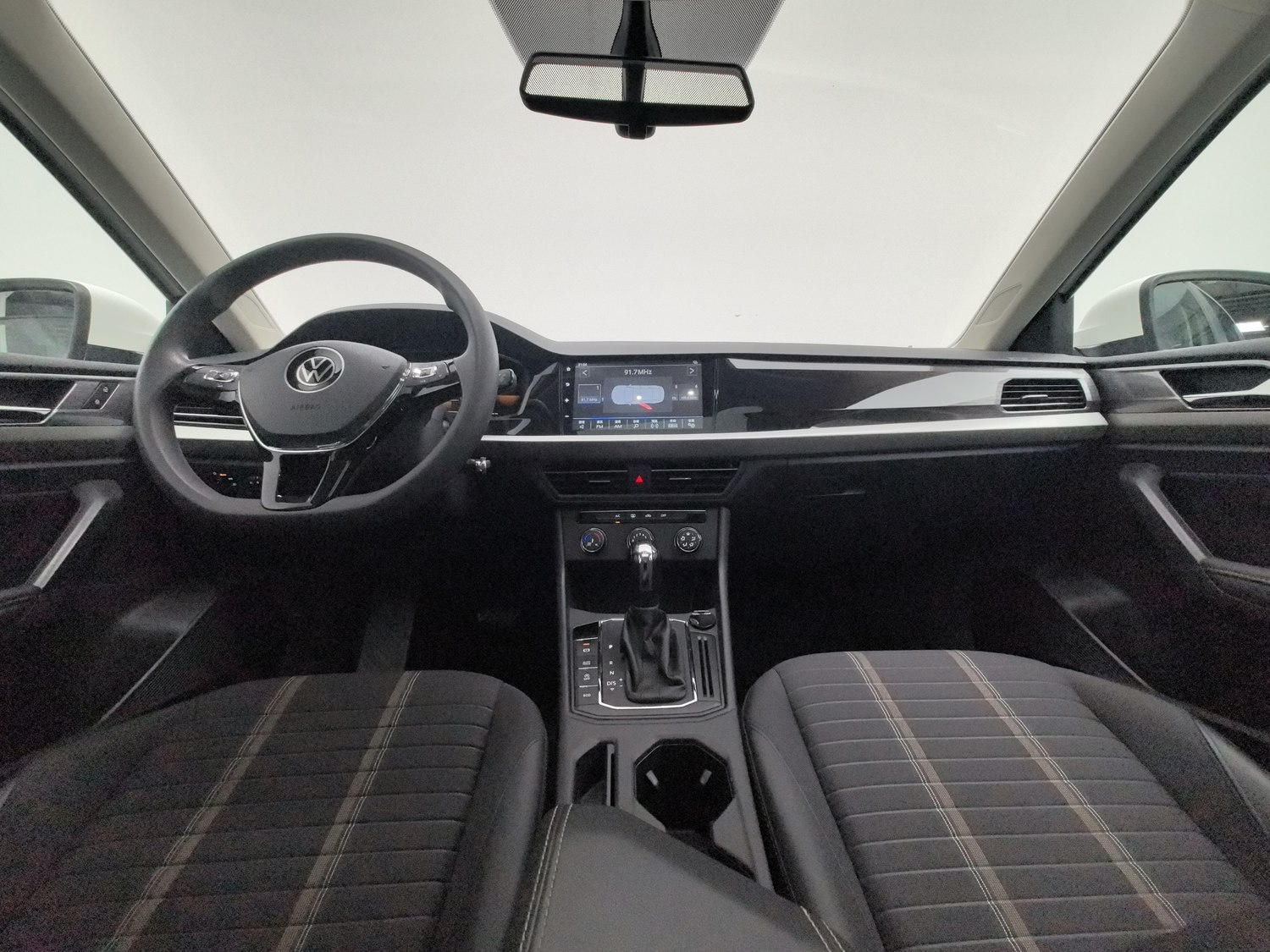 Used Volkswagen Lavida 2021 1.4 AT
