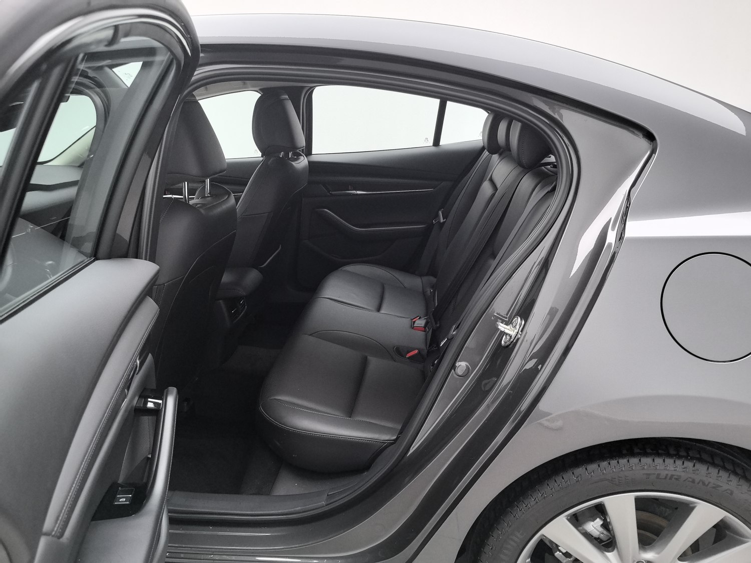 Used Mazda 3 Axela 2023 2.0 AT