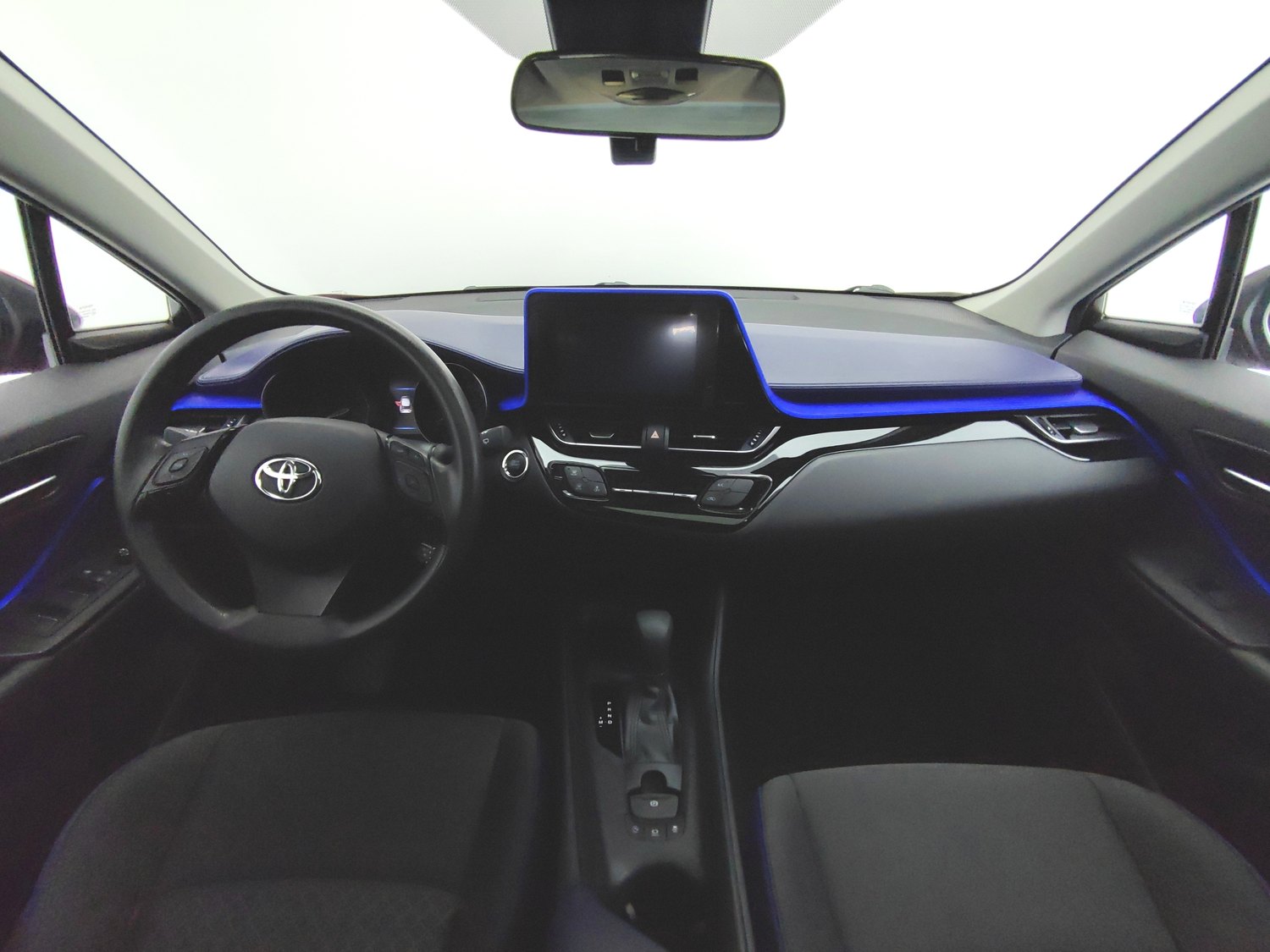 Used Toyota C-HR 2021 2.0 AT