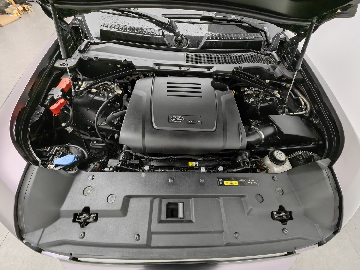 Used Land Rover Defender 2023 2.0 AT