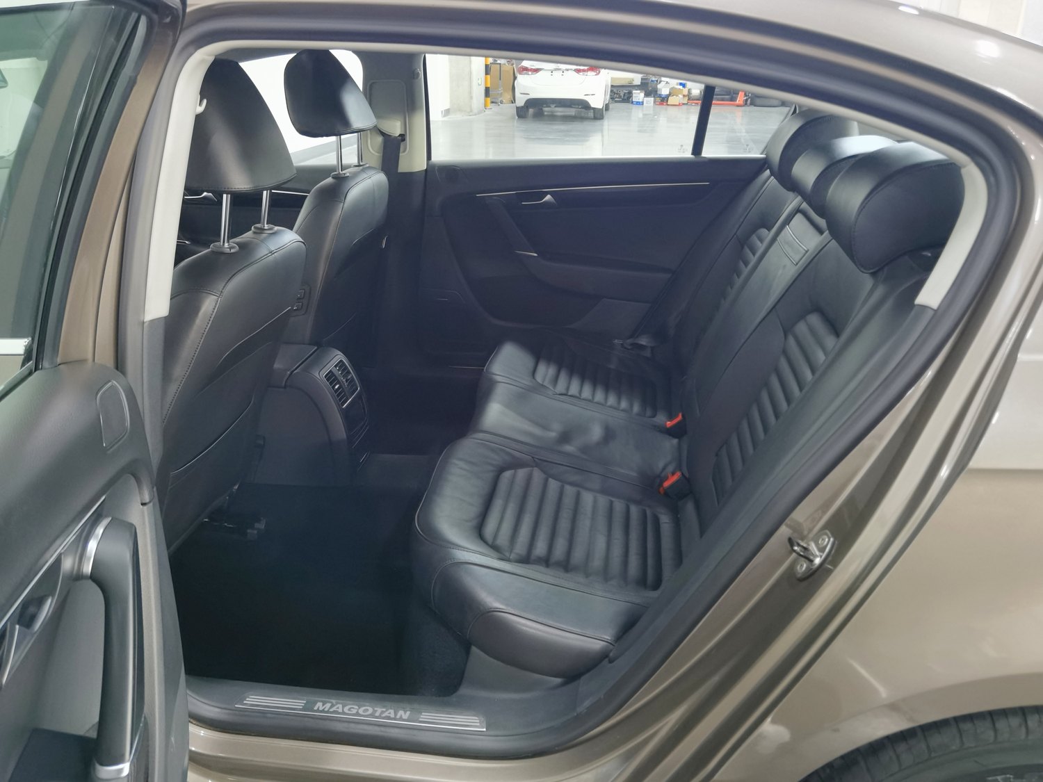 Used Volkswagen Magotan 2013 1.8 AT