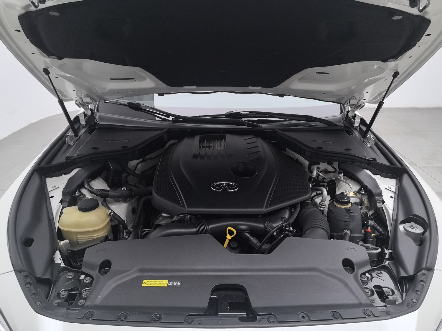 Used Infiniti Q50L 2016 2.0 AT