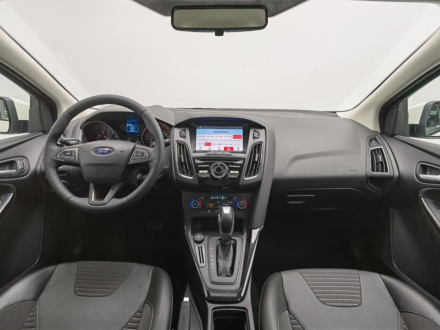 Used Ford Focus 2017 1.6 AT