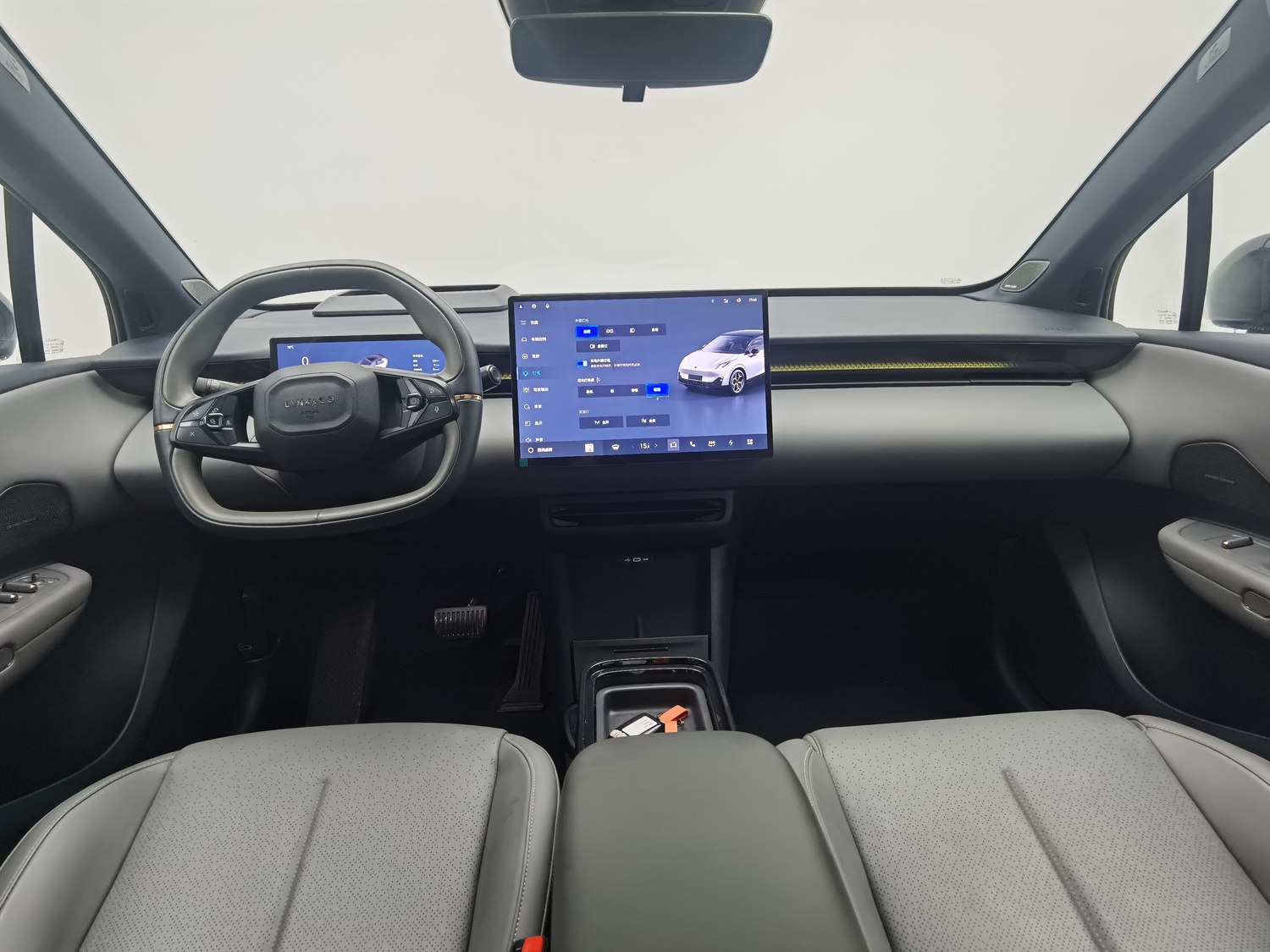 Used Lynk & Co Z20 2025