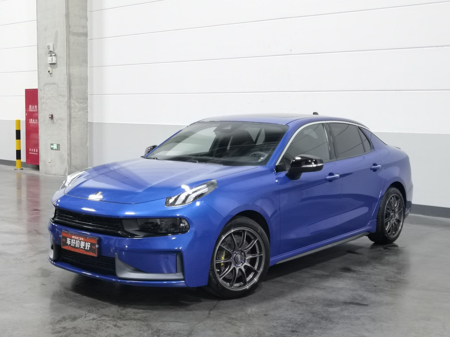 Used Lynk & Co 03 2019 1.5 AT