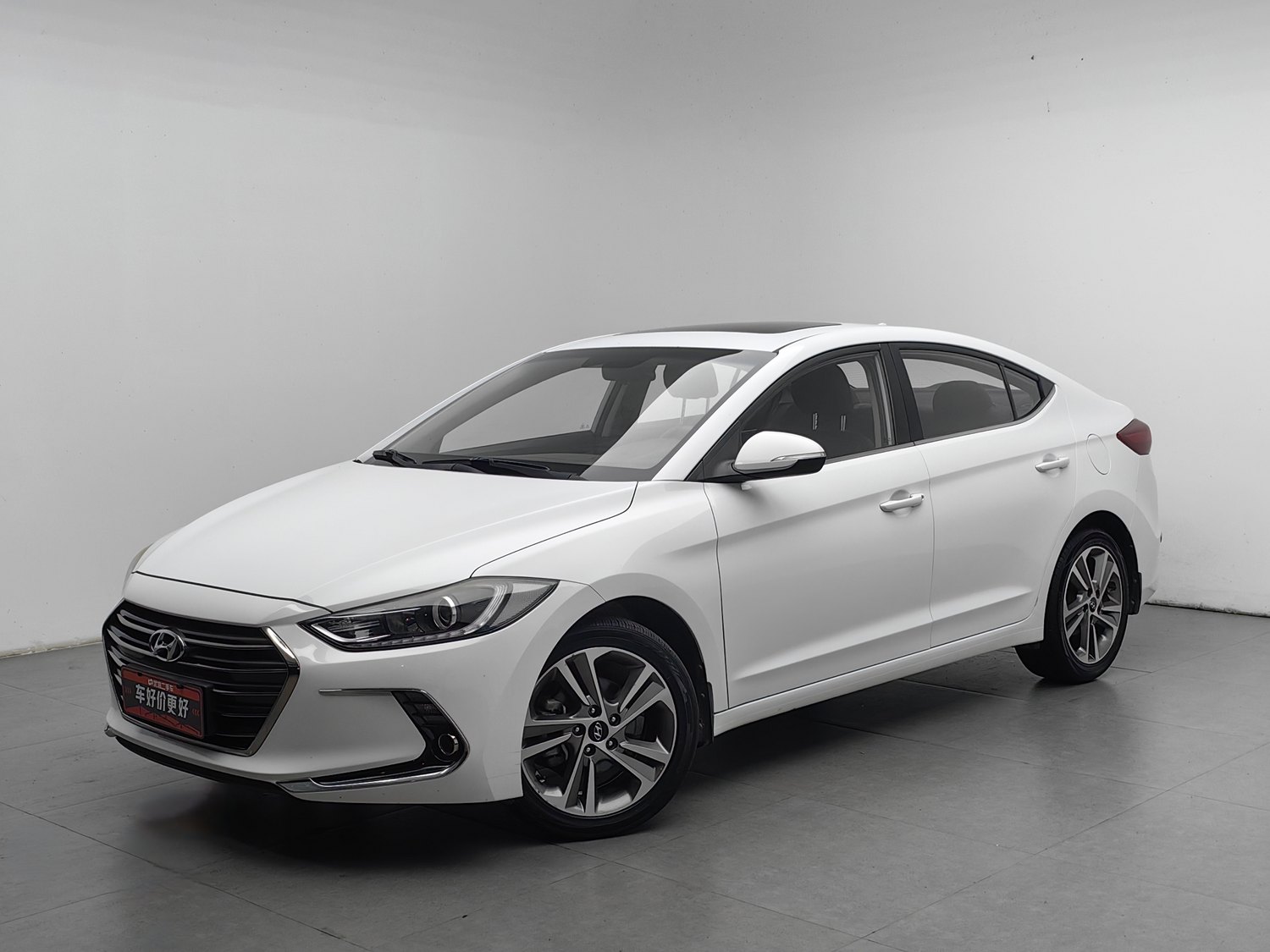 Used Hyundai Elantra 2016 1.6 AT