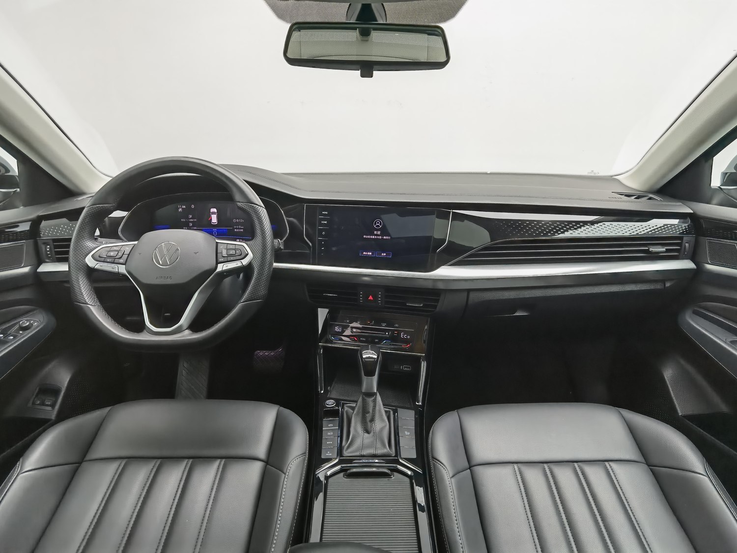 Used Volkswagen Passat NEV 2022 1.4 AT