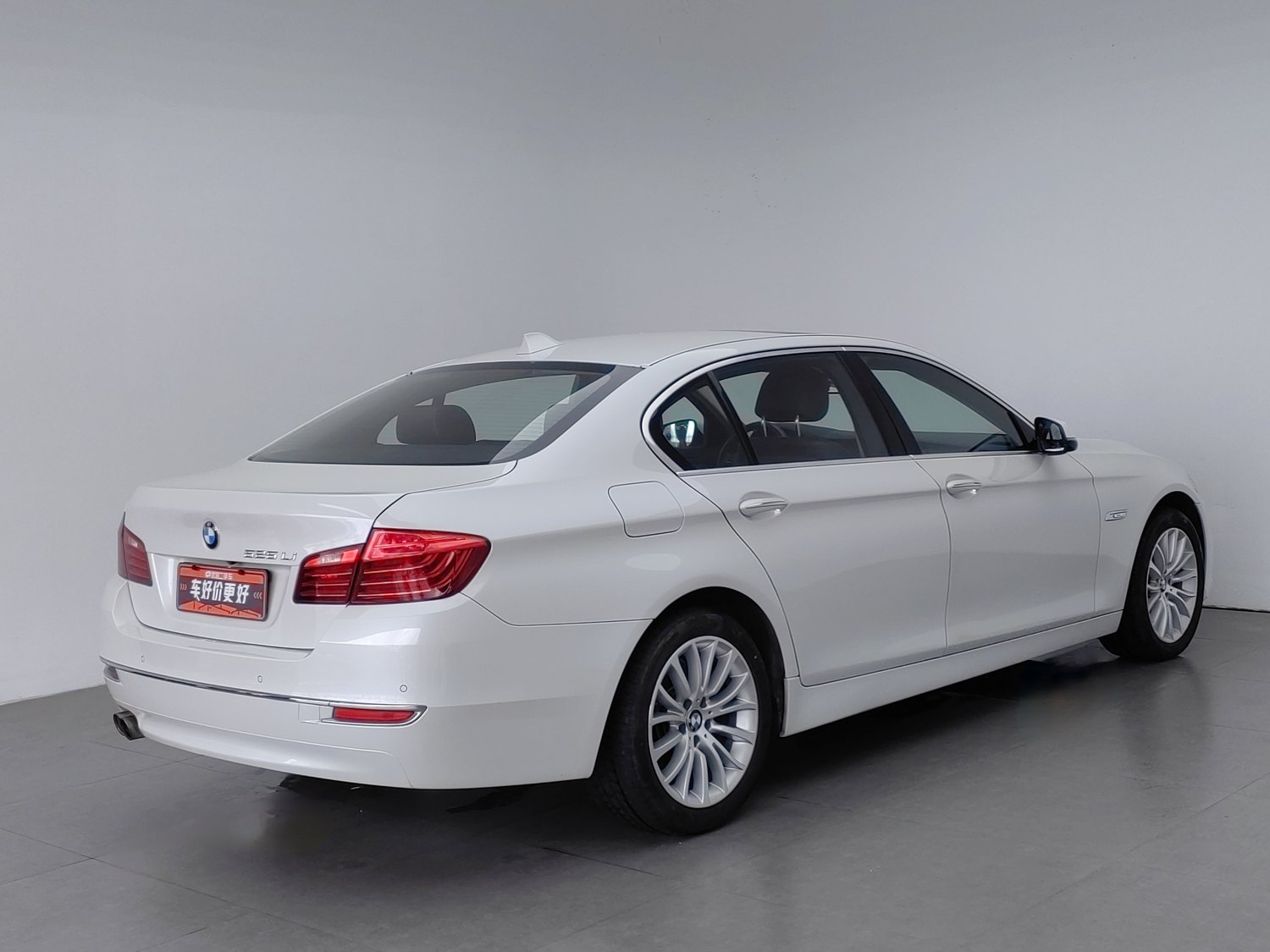 Used BMW THE5 2014 2.0 AT