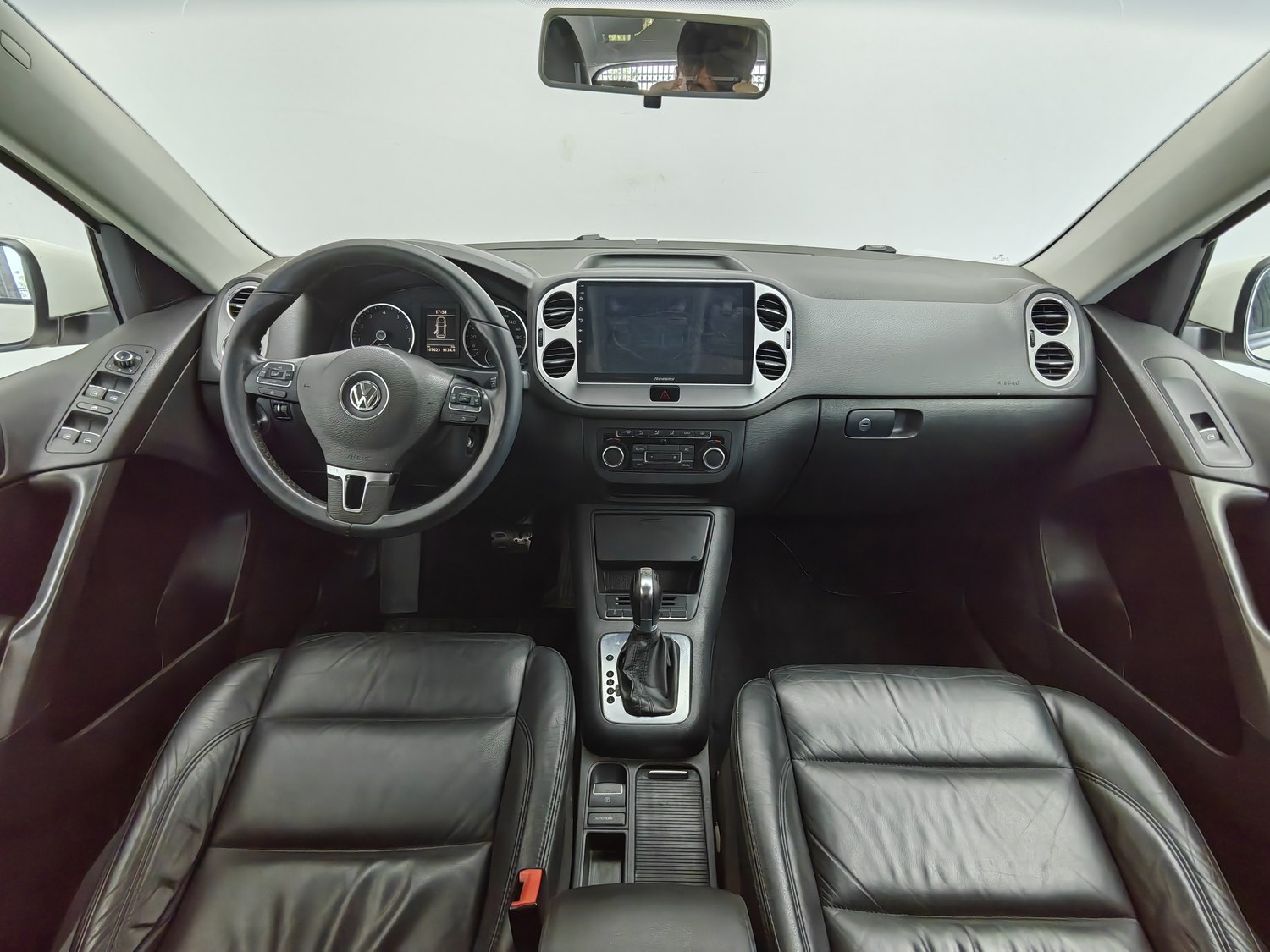 Volkswagen Tiguan 2012 1.8 AT d'occasion