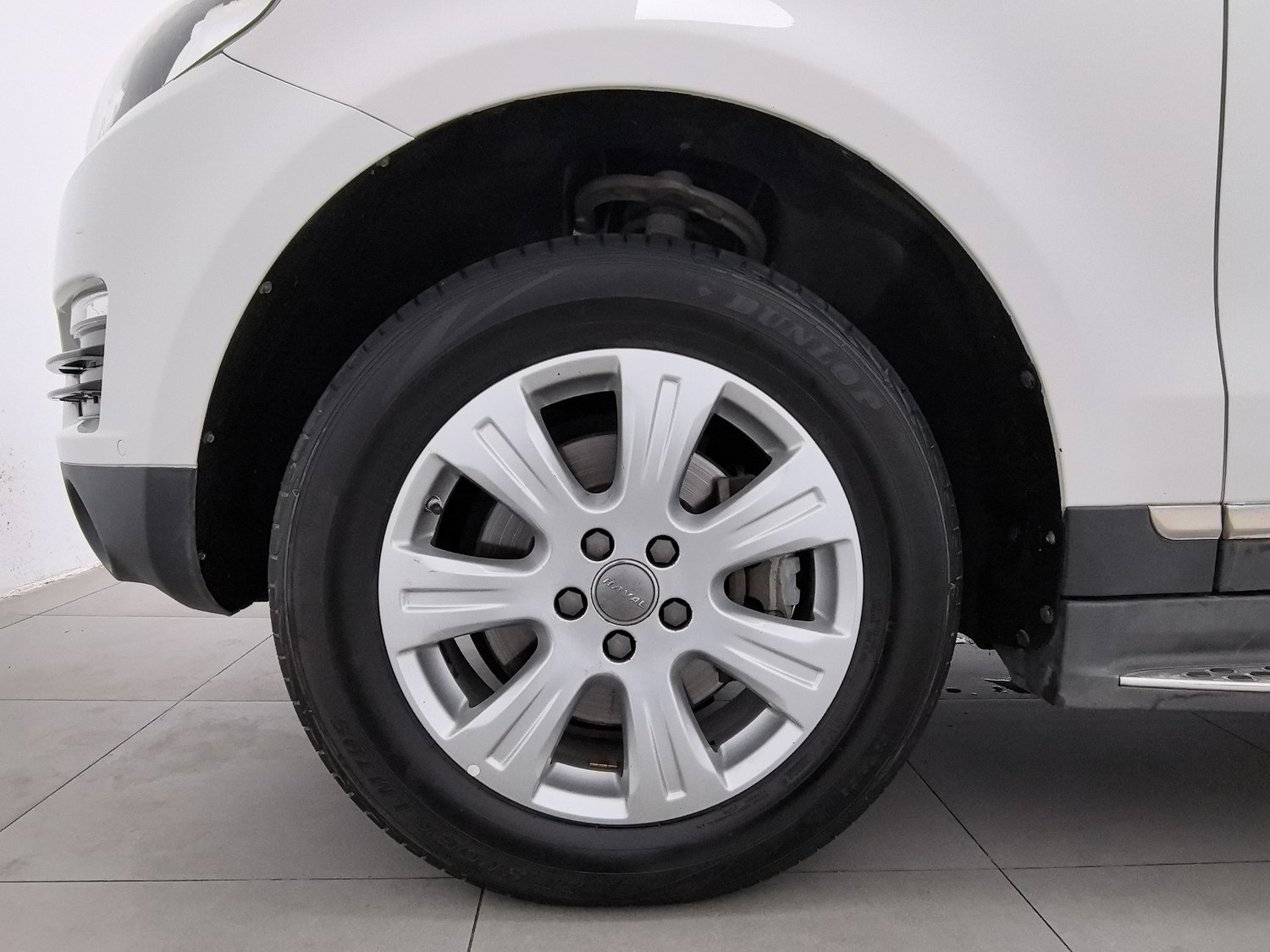 Used Haval H8 2015 2.0 AT