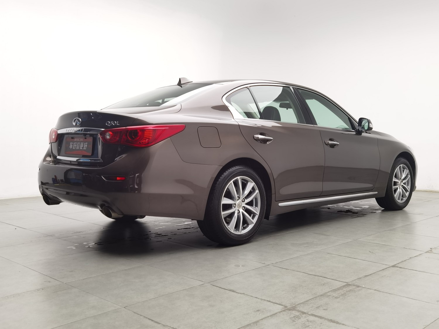 Used Infiniti Q50L 2015 2.0 AT