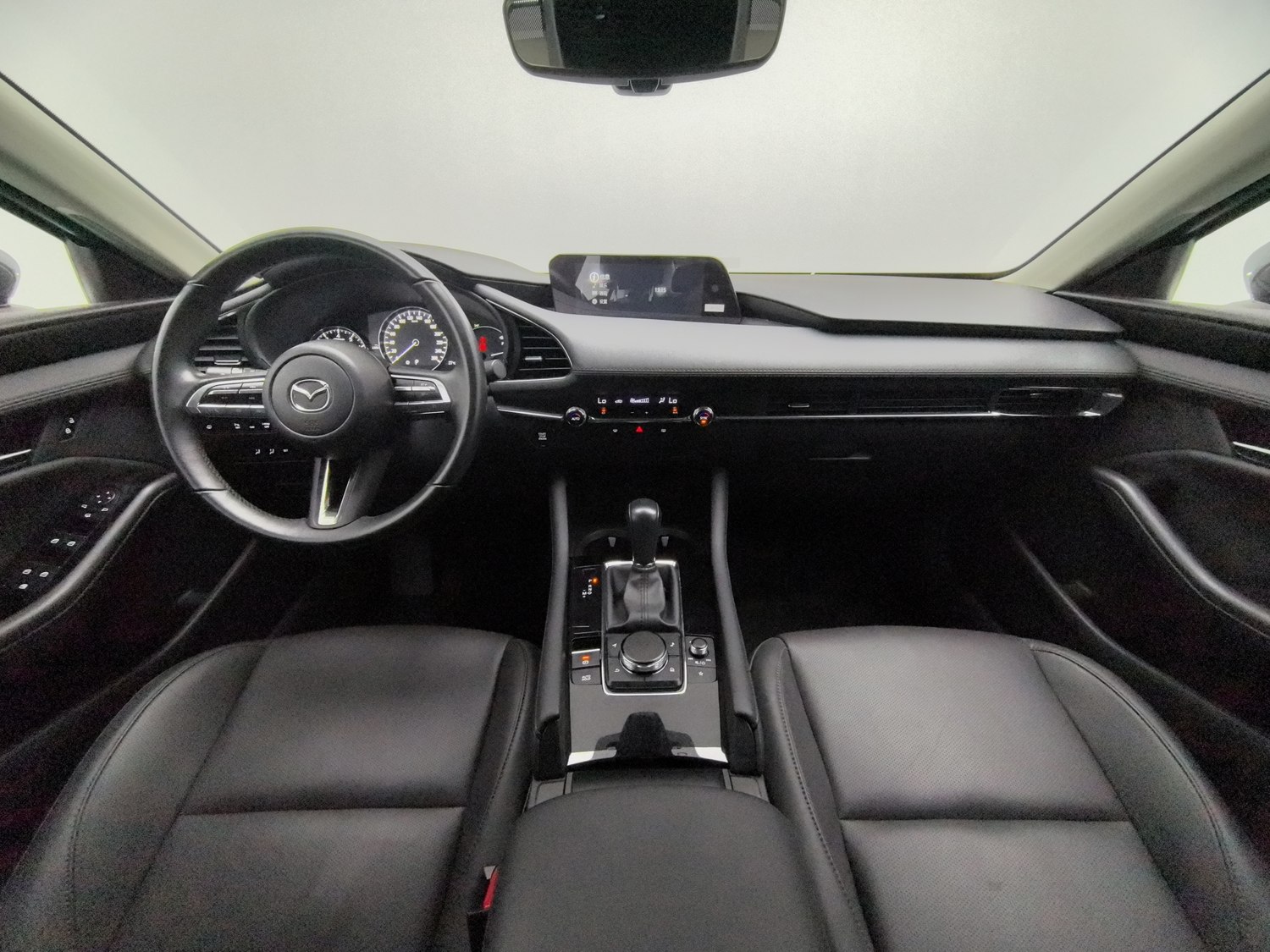 Used Mazda 3 Axela 2023 2.0 AT