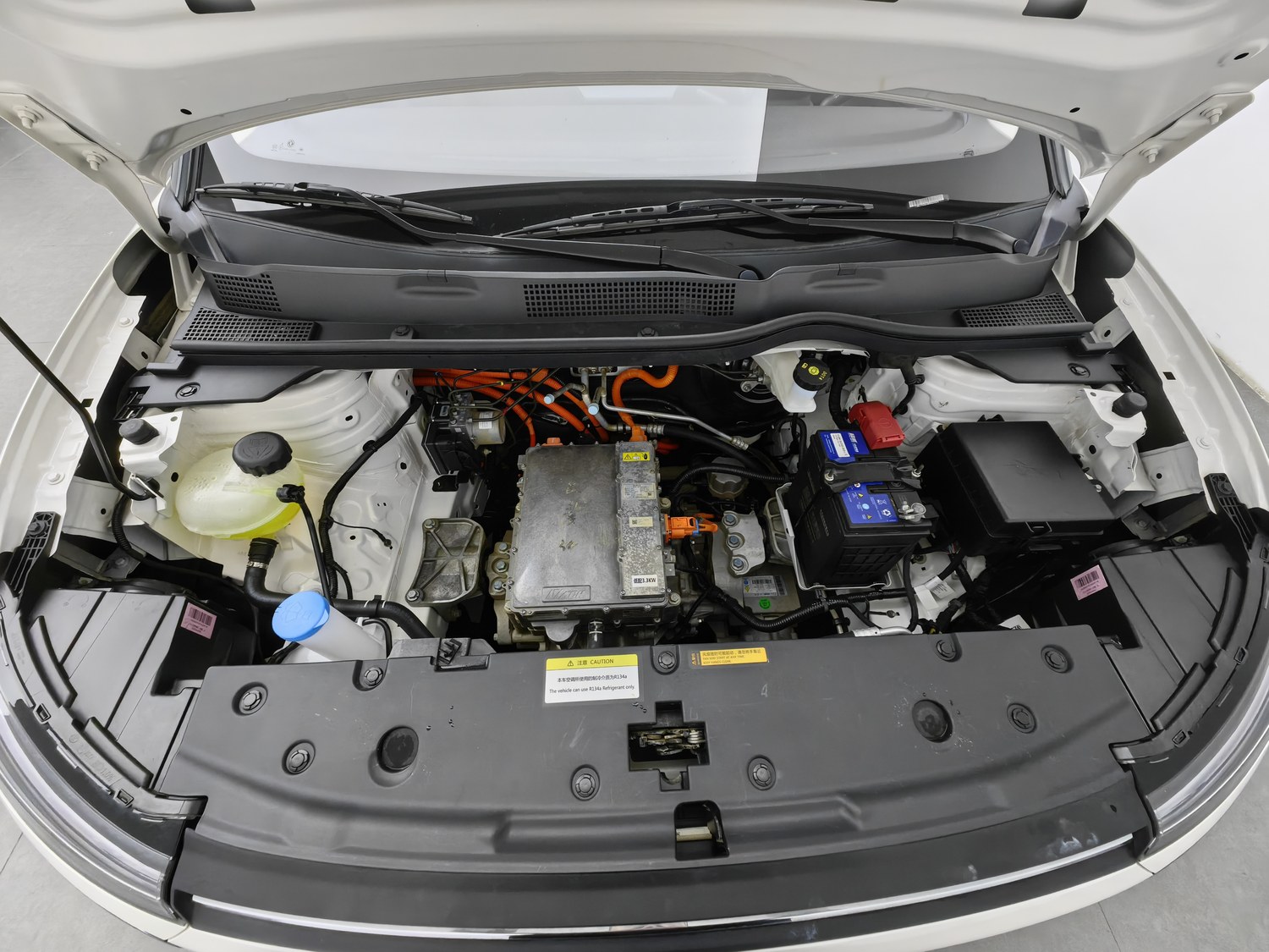 Used Dongfeng Nammi 01 2024
