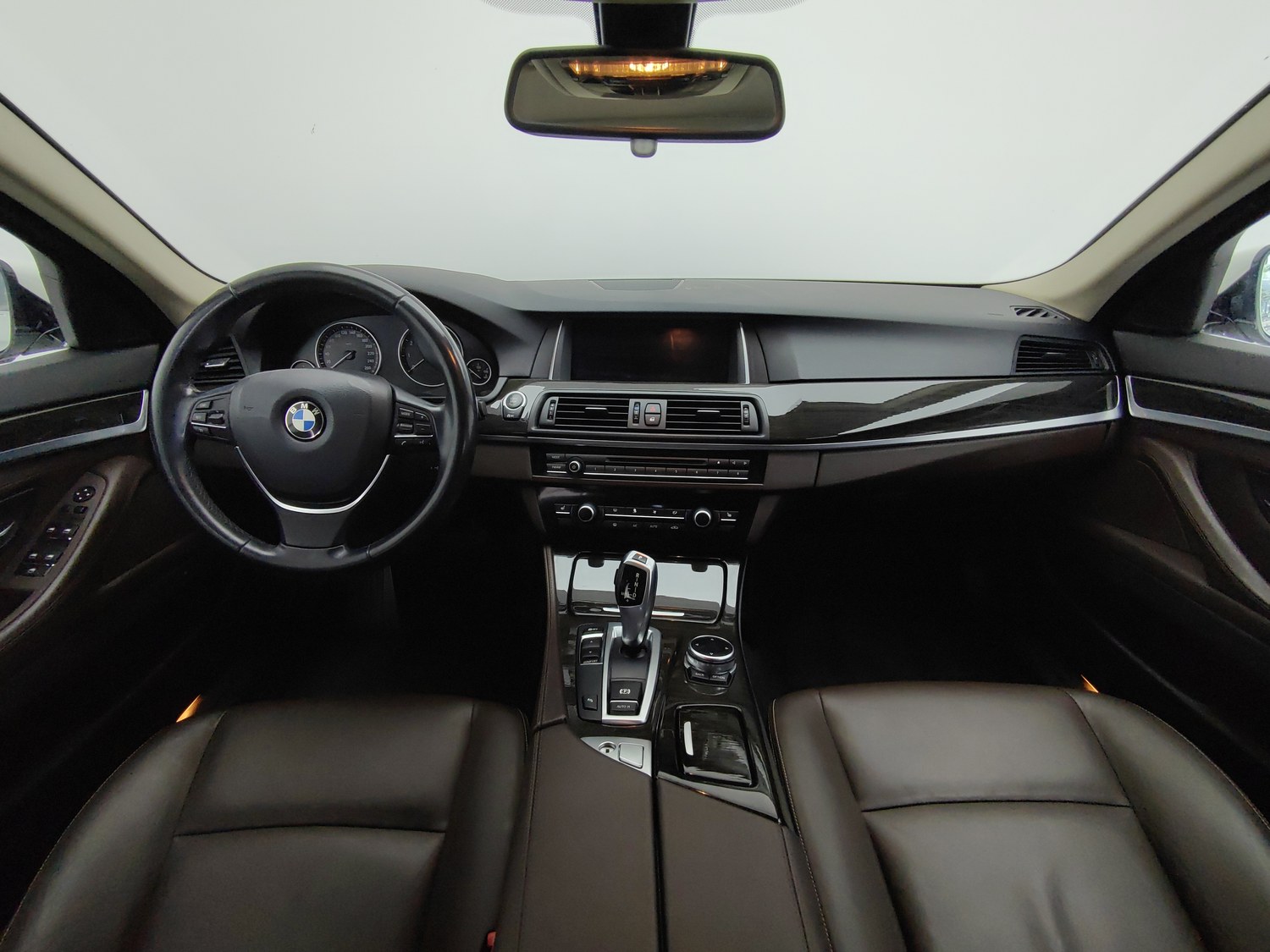 Used BMW THE5 2014 2.0 AT