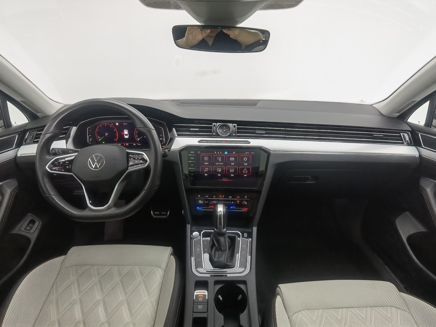 Used Volkswagen Magotan 2023 2.0 AT