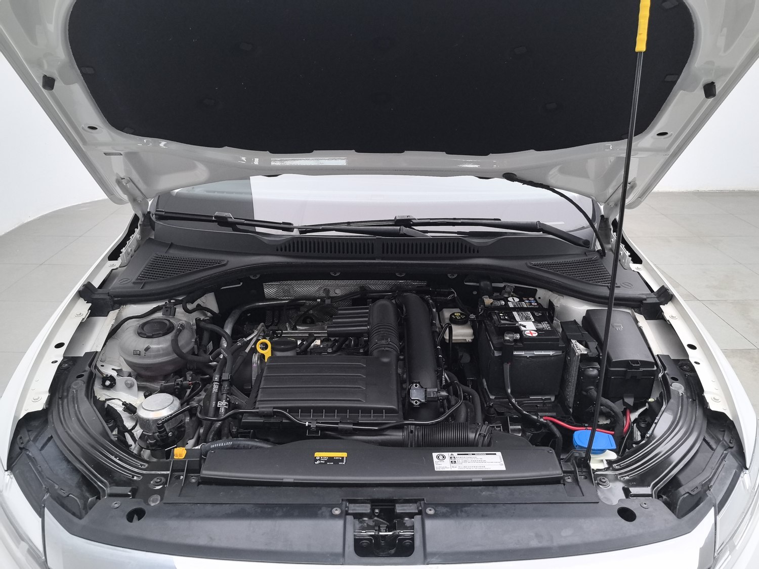 Used Volkswagen Lavida 2021 1.4 AT