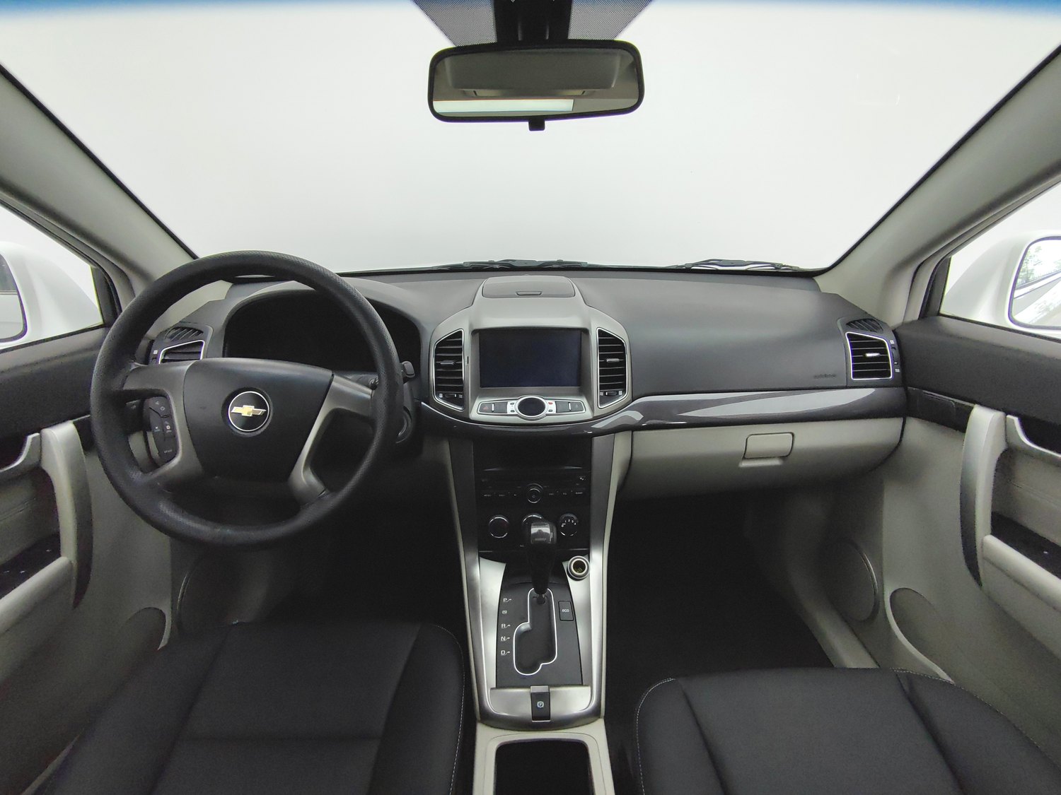 Used Chevrolet Captiva 2014 2.4 AT