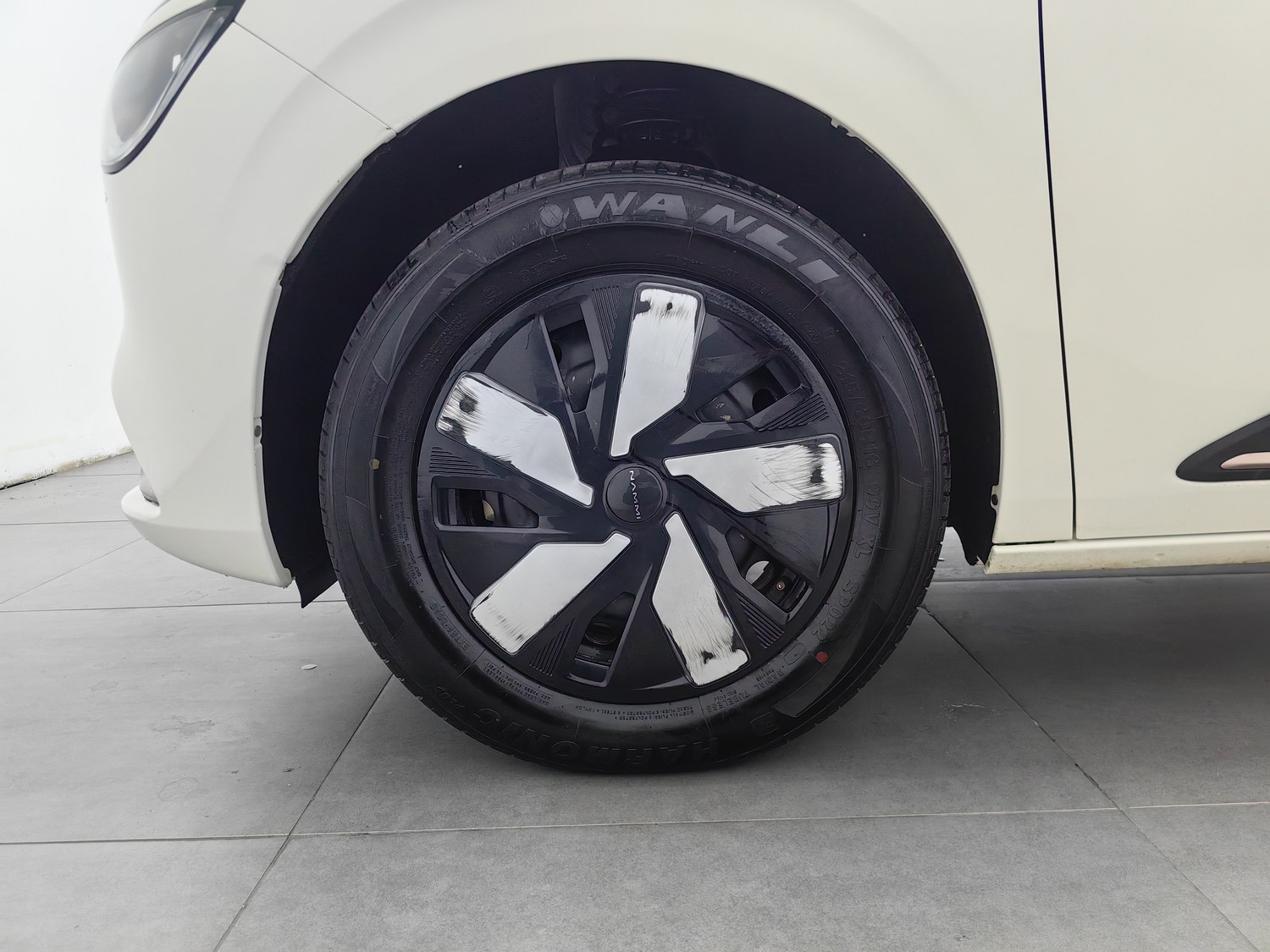 Used Dongfeng Nammi 01 2024