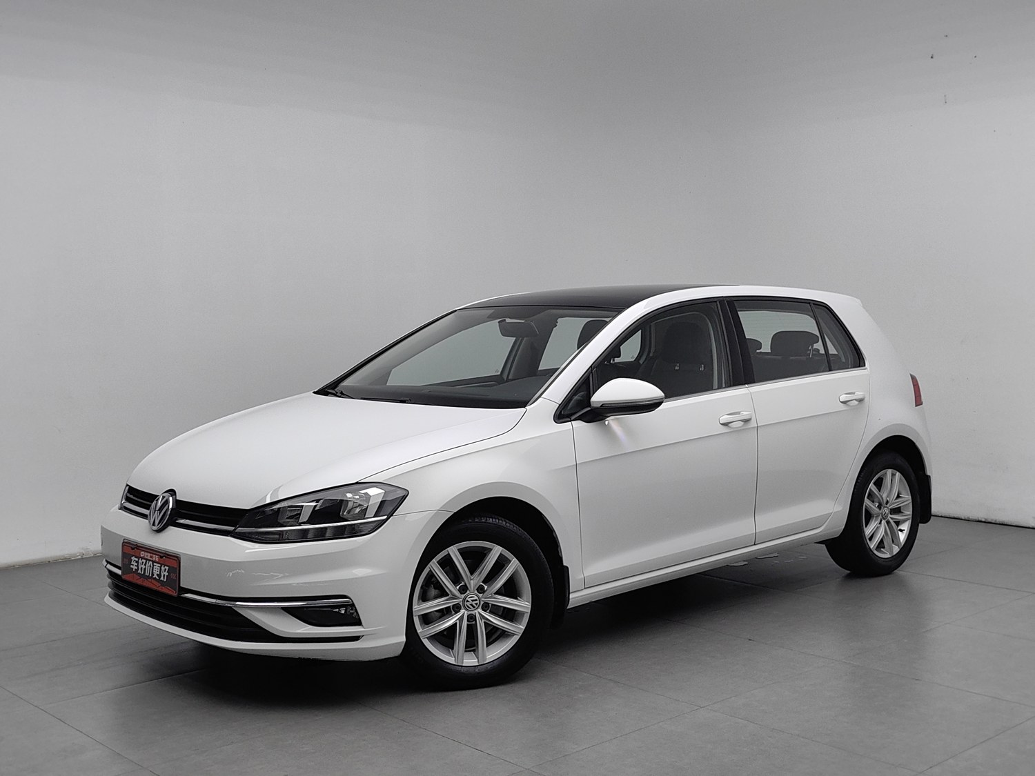 Used Volkswagen Golf 2018 1.4 AT