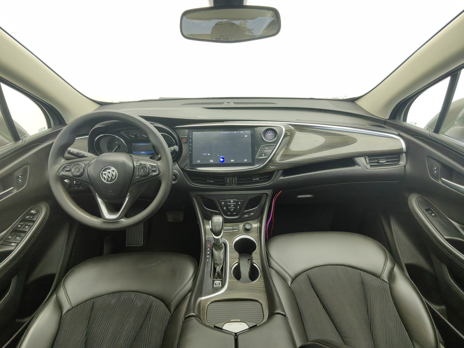 Использованный Buick Envision 2018 1.5 AT