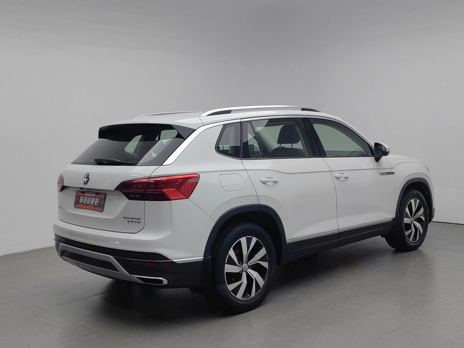 Used Volkswagen Tayron 2019 2.0 AT