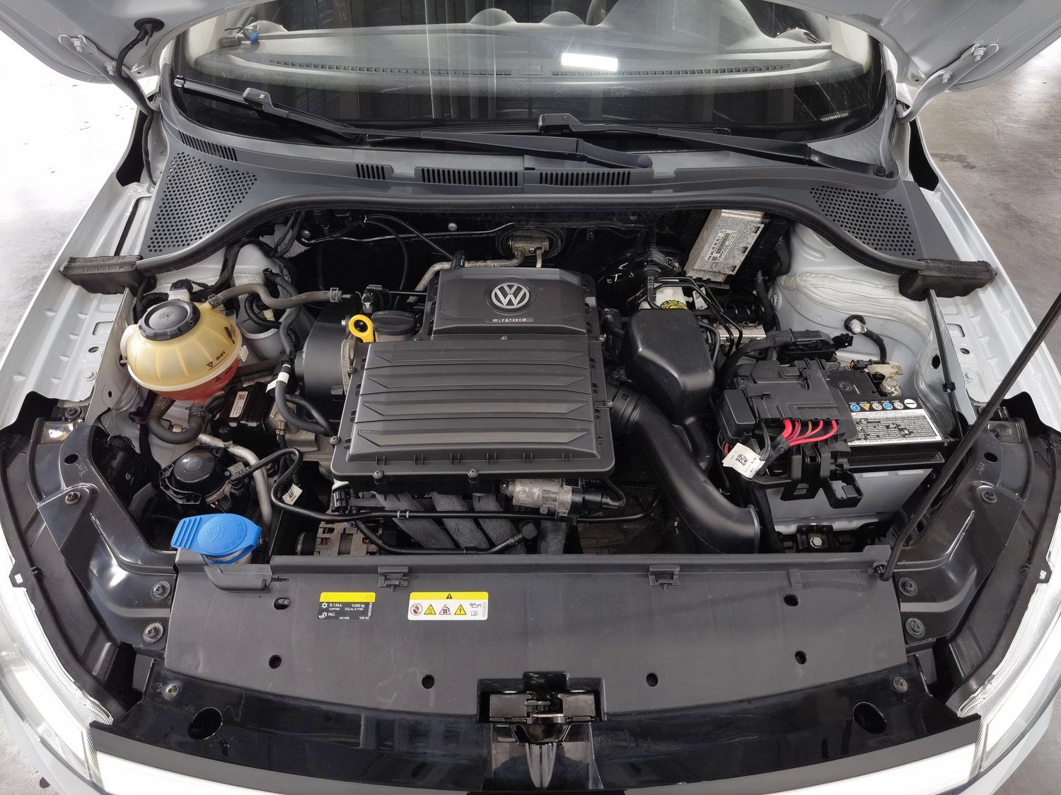 Used Jetta VA3 2021 1.5 AT
