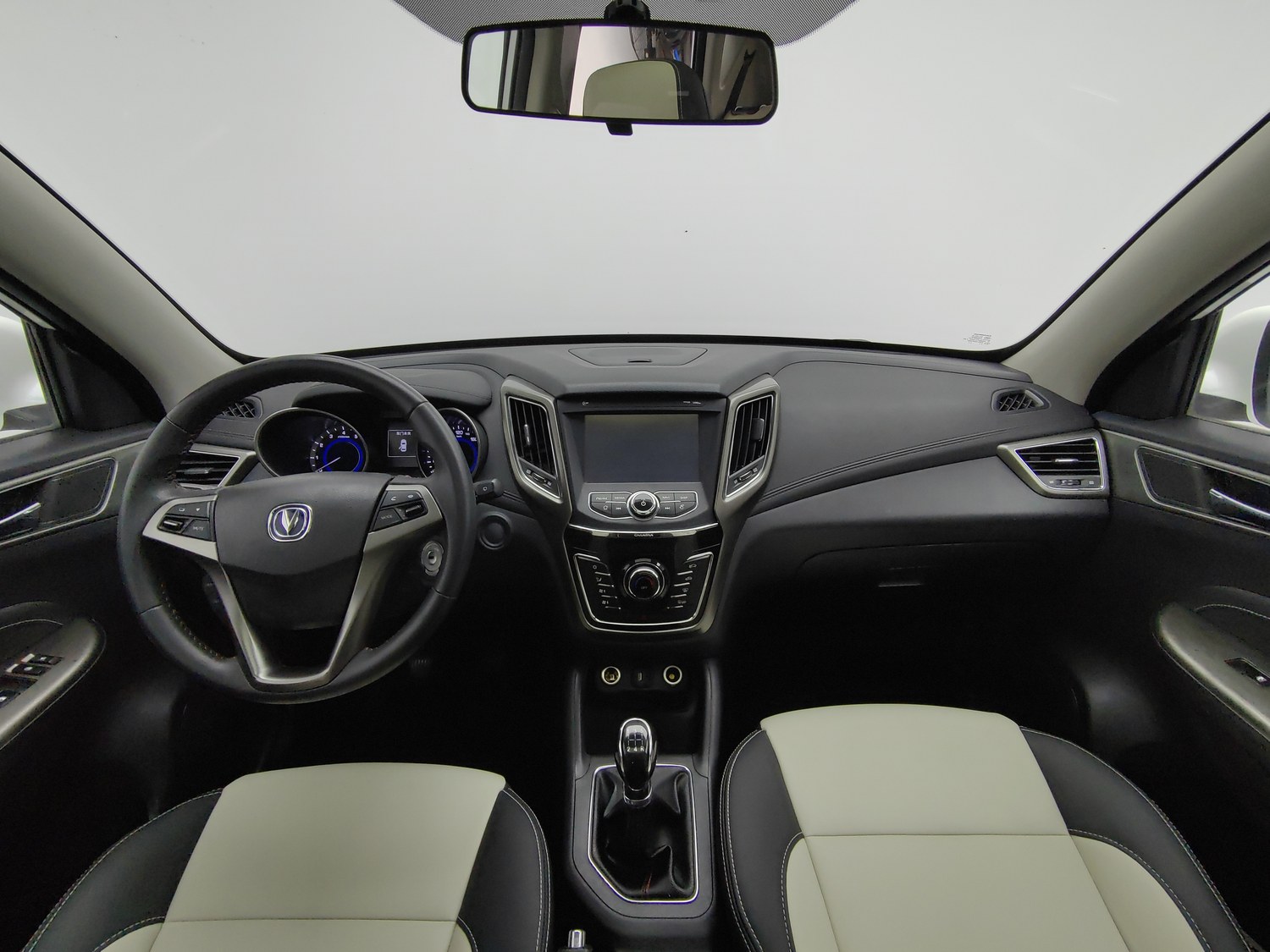 Used Changan CS35 2017 1.6 MT