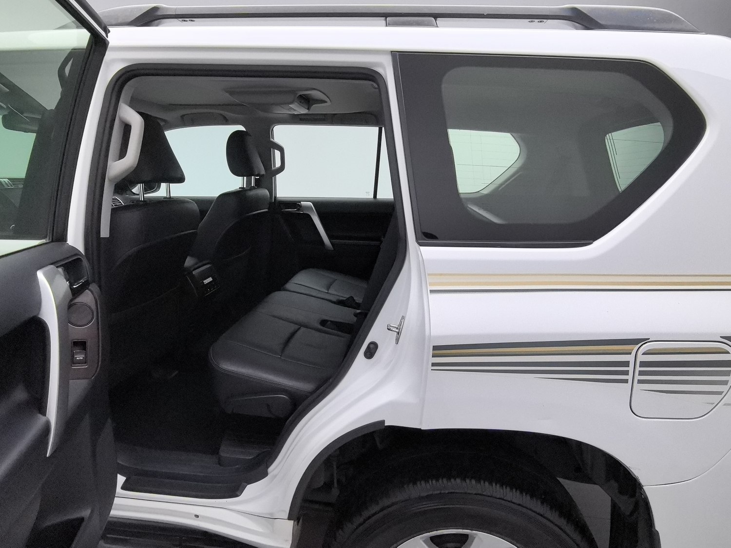 Used Toyota Prado 2016 3.5 AT