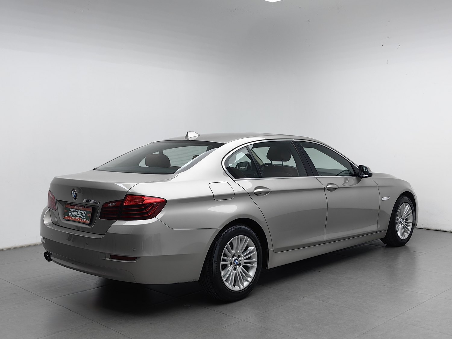 Used BMW THE5 2014 2.0 AT
