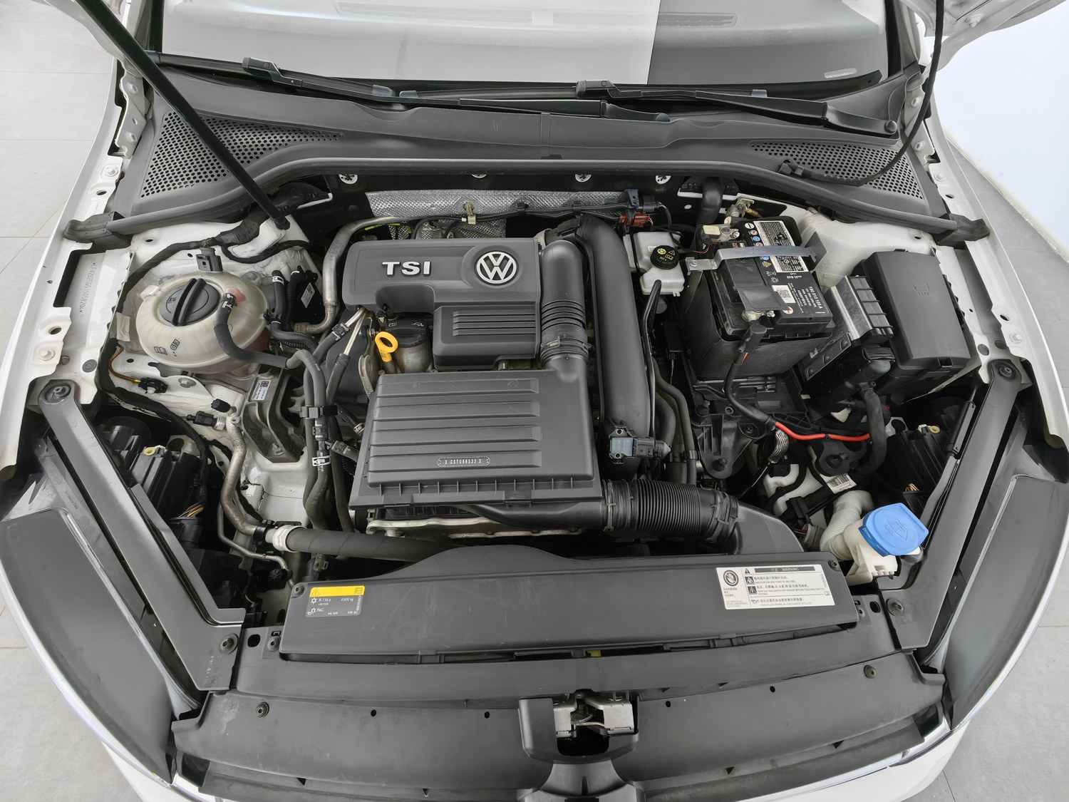 Used Volkswagen Golf 2018 1.4 AT