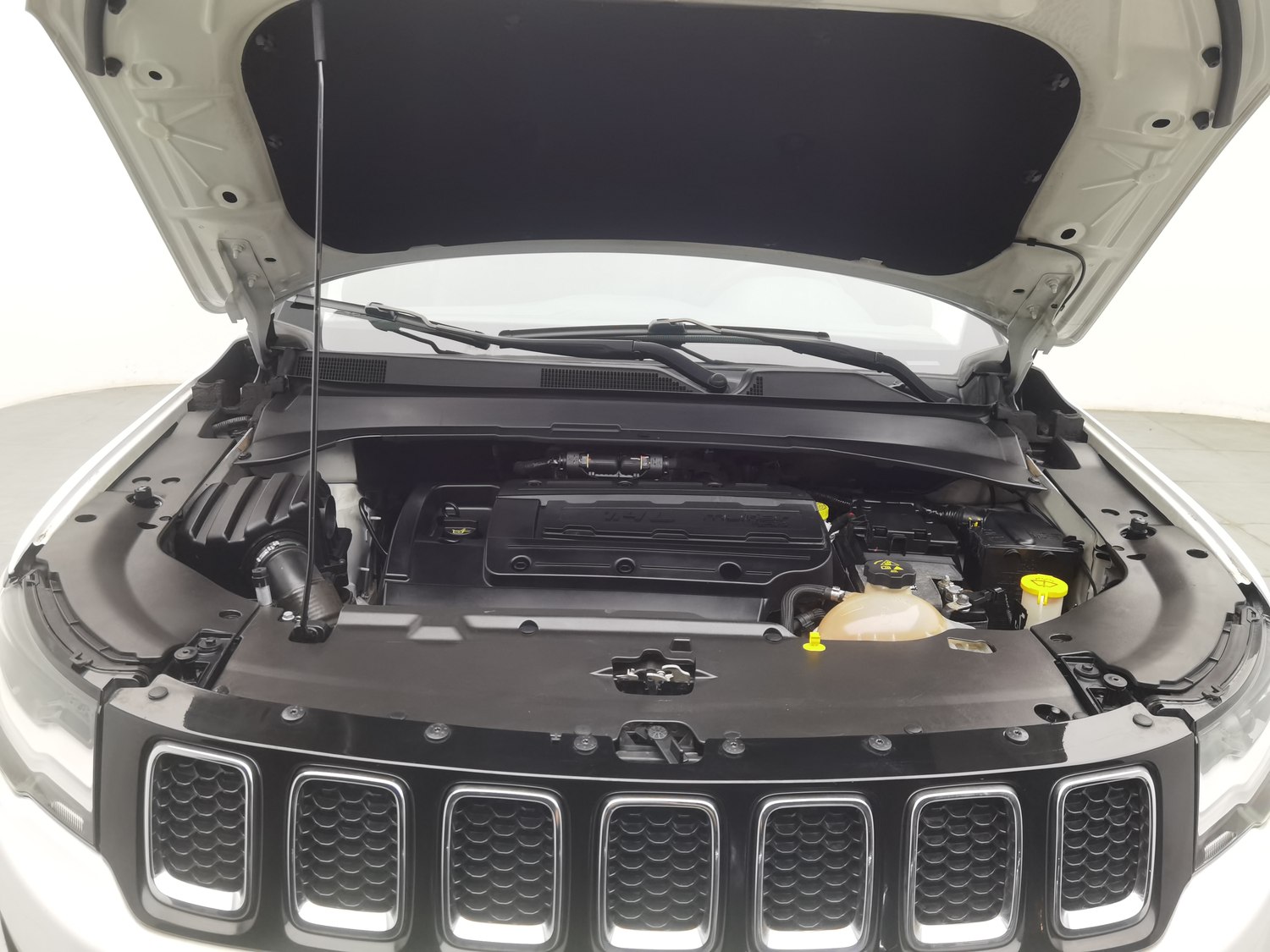 Used Jeep Compass 2017 1.4 AT