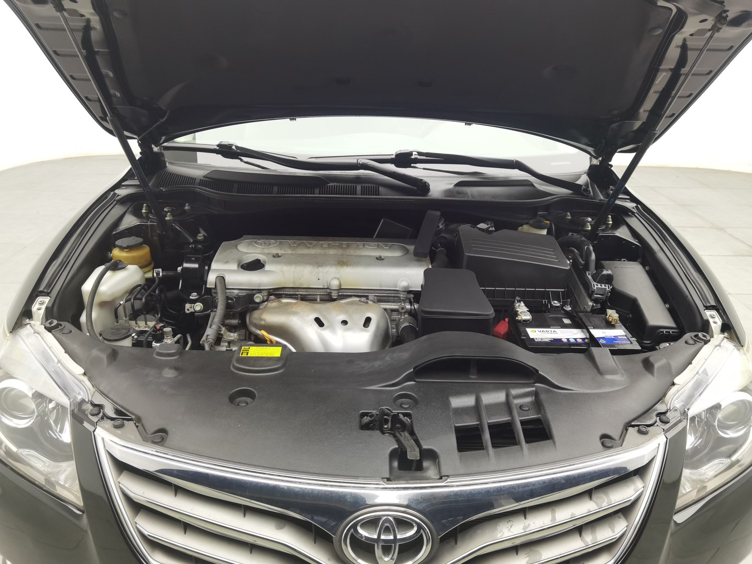 Used Toyota Camry 2013 2.0 AT