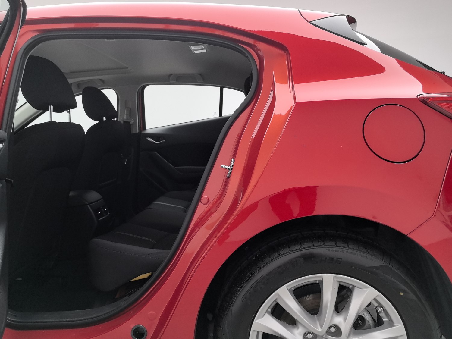 Used Mazda 3 Axela 2017 1.5 AT