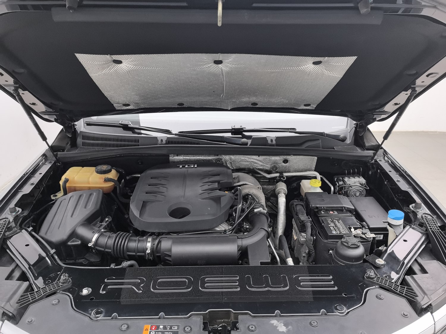 Used Roewe RX8 2019 2.0 AT